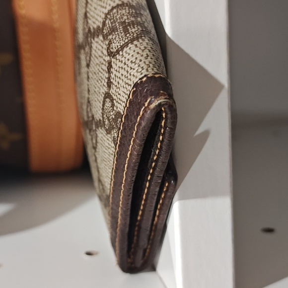 Vintage Gucci Coin Envelope - Picture 6 of 13